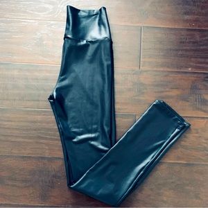 Women’s Sexy Rocker Platinum Black Faux Leather Leggings | Size: S